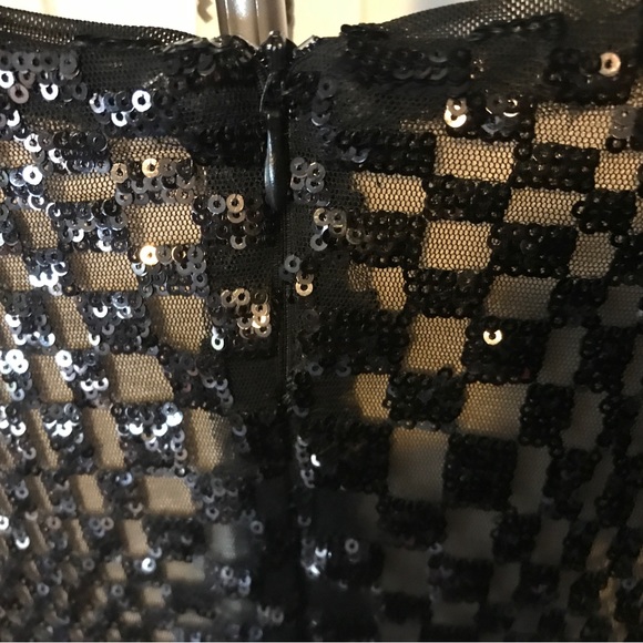 Sequinned dress - Picture 3 of 12